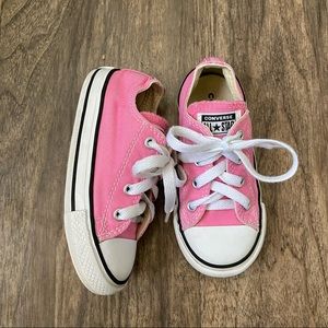 8c Bubblegum Pink Low Top Converse